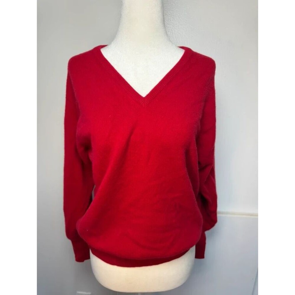 Vintage 1950s Red 42 VNeck Cashmere Sweater - Size M Classic Preppy Minimalist